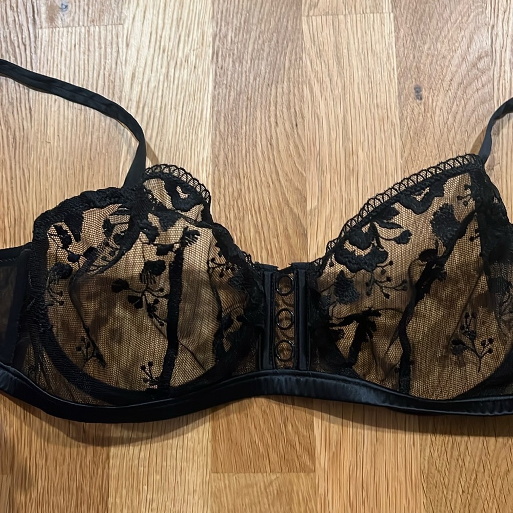 SIMONE PÉRÉLE black lace demi bra size 34C